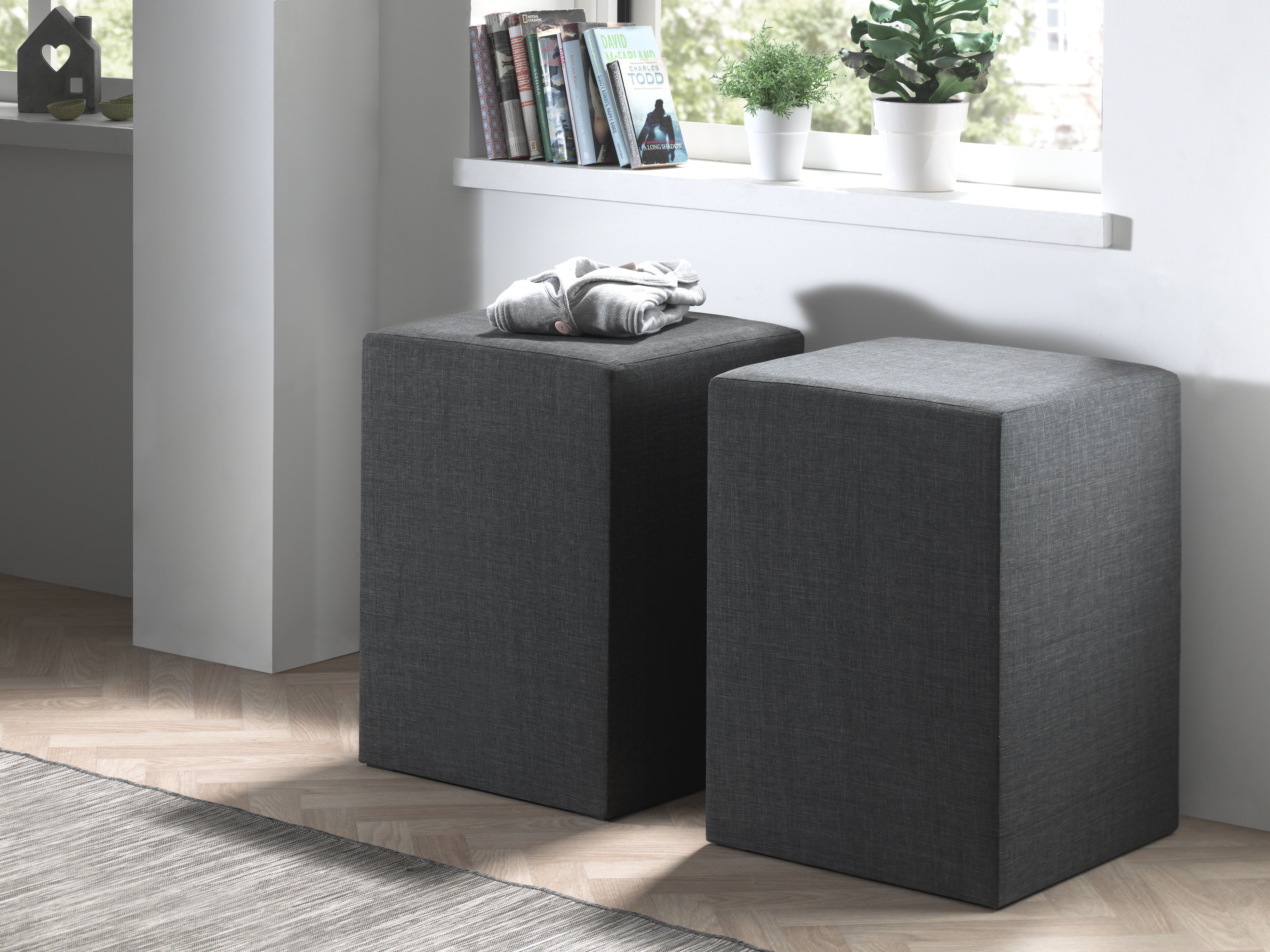 Manarola Hocker Antraciet BudgetBed.nl