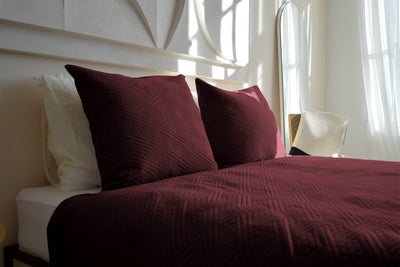 Bedsprei  incl. 2 kussenslopen - Dark Red - Layers
